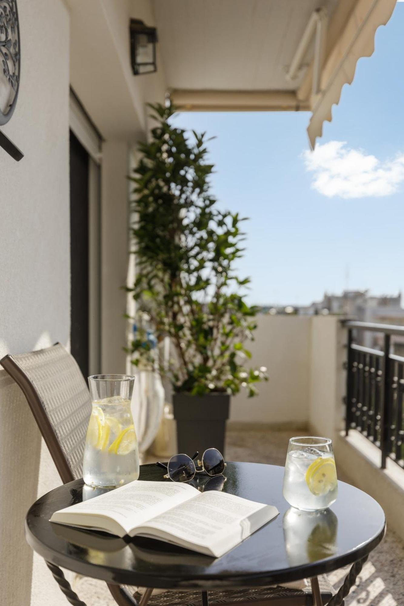 53 Central Luxury Apartment Kalamaria 테살로니키 외부 사진